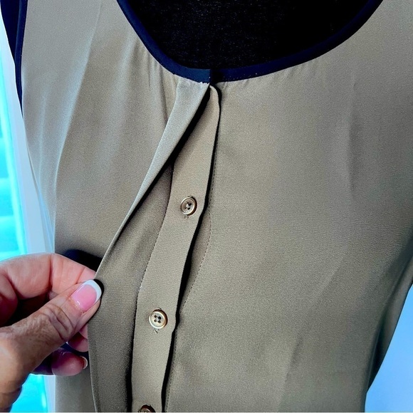 Express brown with black trim women’s flowy tank top size medium - Picture 5 of 8